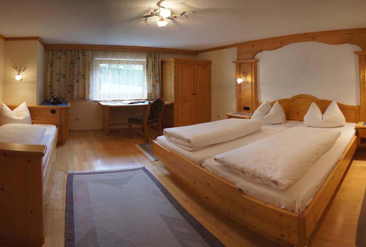 Gästehaus Alpina Maurach  Zimmer foto